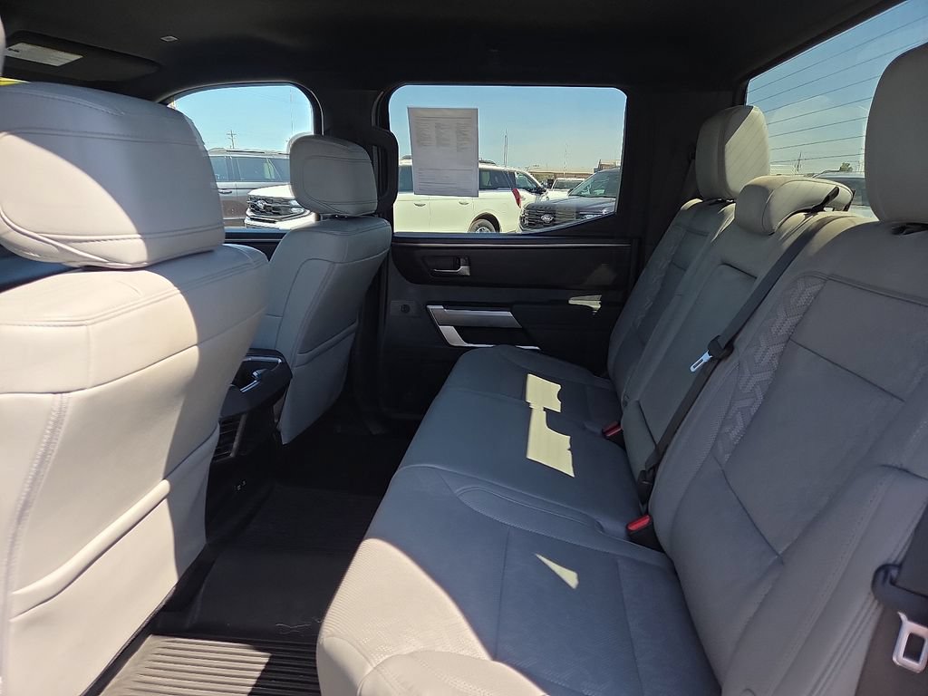 Used 2025 Toyota Tundra SR5 w/ SR5 Premium Package AWD/4WD image 19