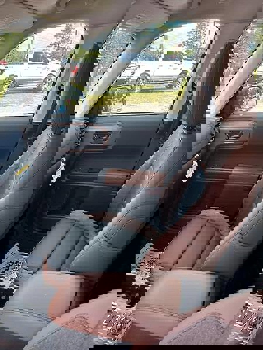 New 2025 Ford Bronco Sport Outer Banks w/ Sasquatch Outer Banks Package image 15