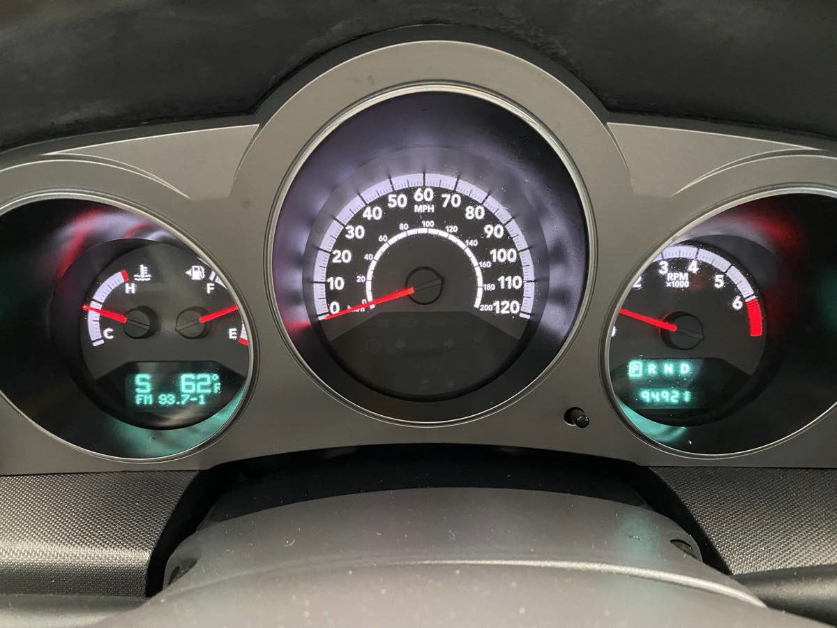 Used 2010 Dodge Avenger R/T w/ Premium Convenience Group image 15