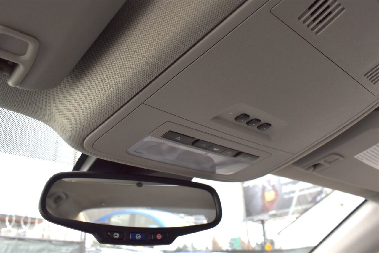 Used 2015 Buick Regal Premium image 18