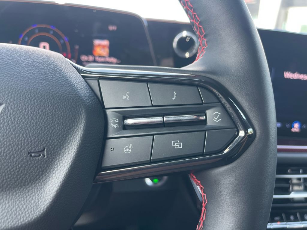 Used 2024 Chevrolet Traverse RS w/ LPO, Floor Liner Package image 18