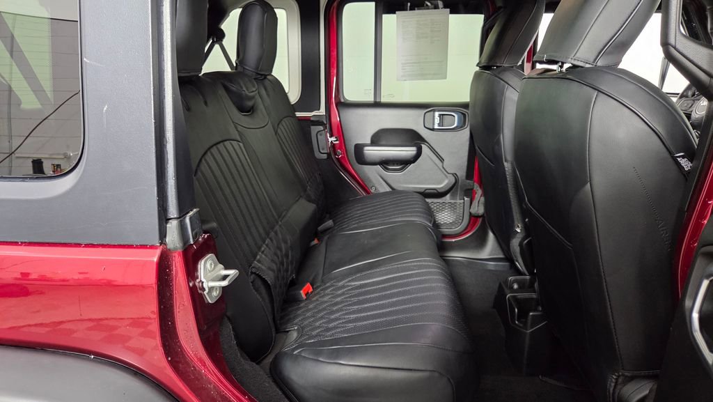 Used 2021 Jeep Wrangler Unlimited Sport image 34