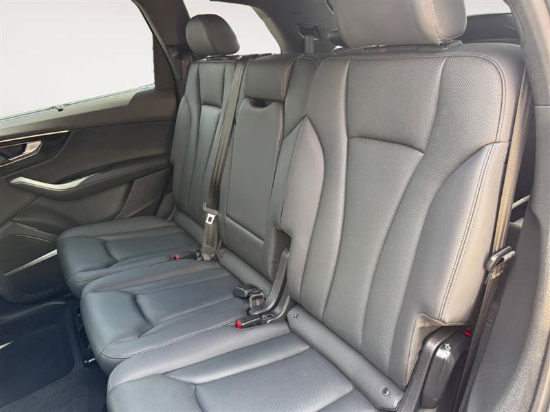 Used 2023 Audi Q7 3.0T Premium Plus w/ Premium Plus Package AWD/4WD image 15
