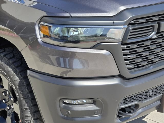Used 2025 RAM 1500 Warlock AWD/4WD image 9