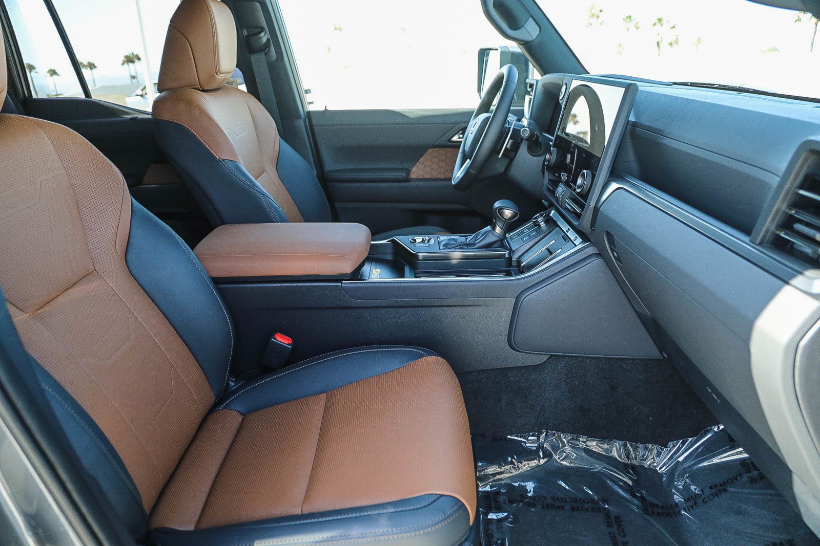 New 2026 Lexus GX 550 AWD/4WD image 16