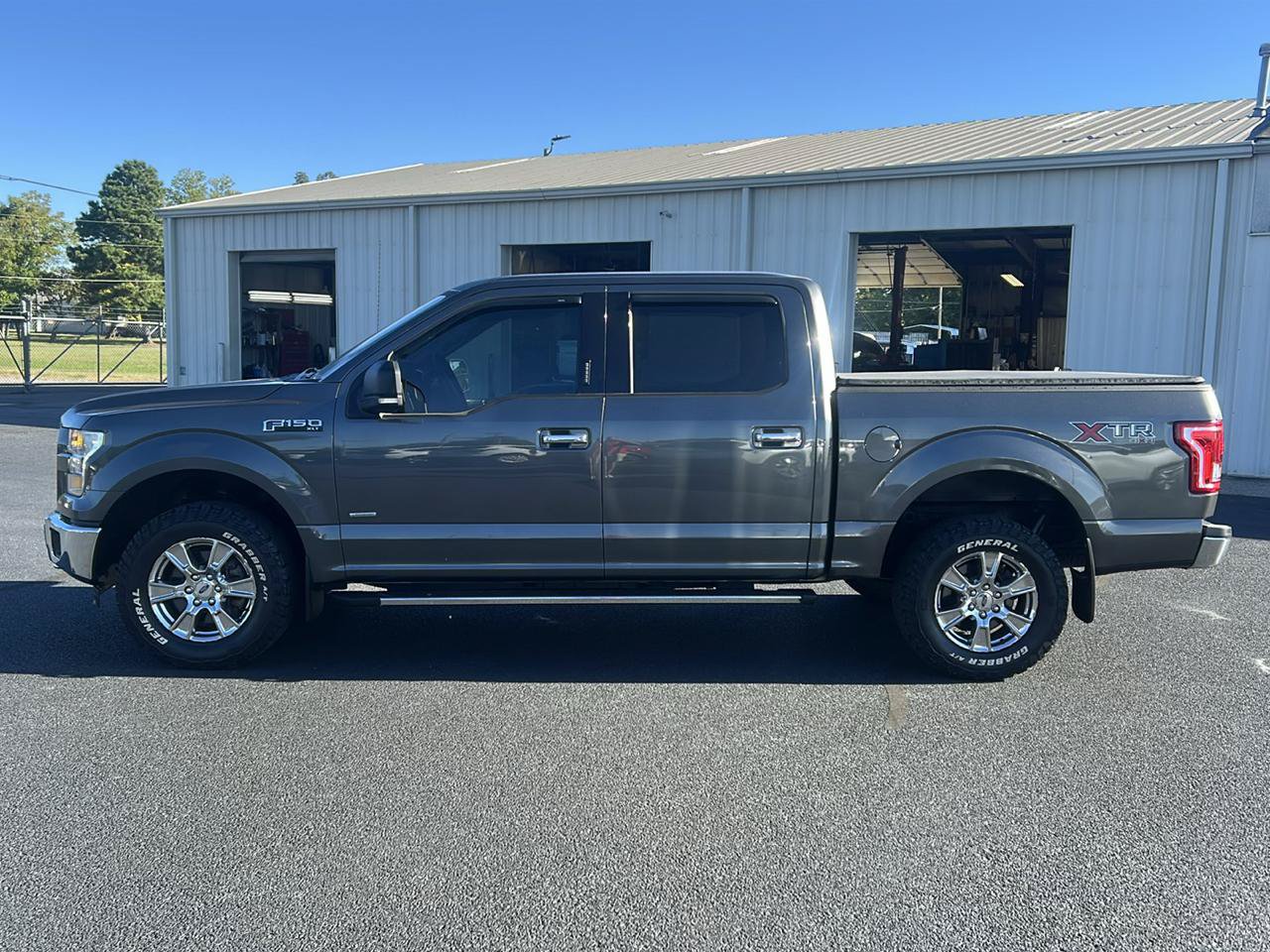 Used 2016 Ford F150 XLT w/ Equipment Group 301A Mid AWD/4WD image 8
