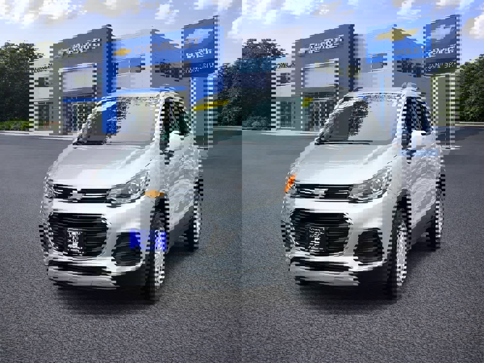 Certified 2022 Chevrolet Trax LT w/ LT Convenience Package image 2