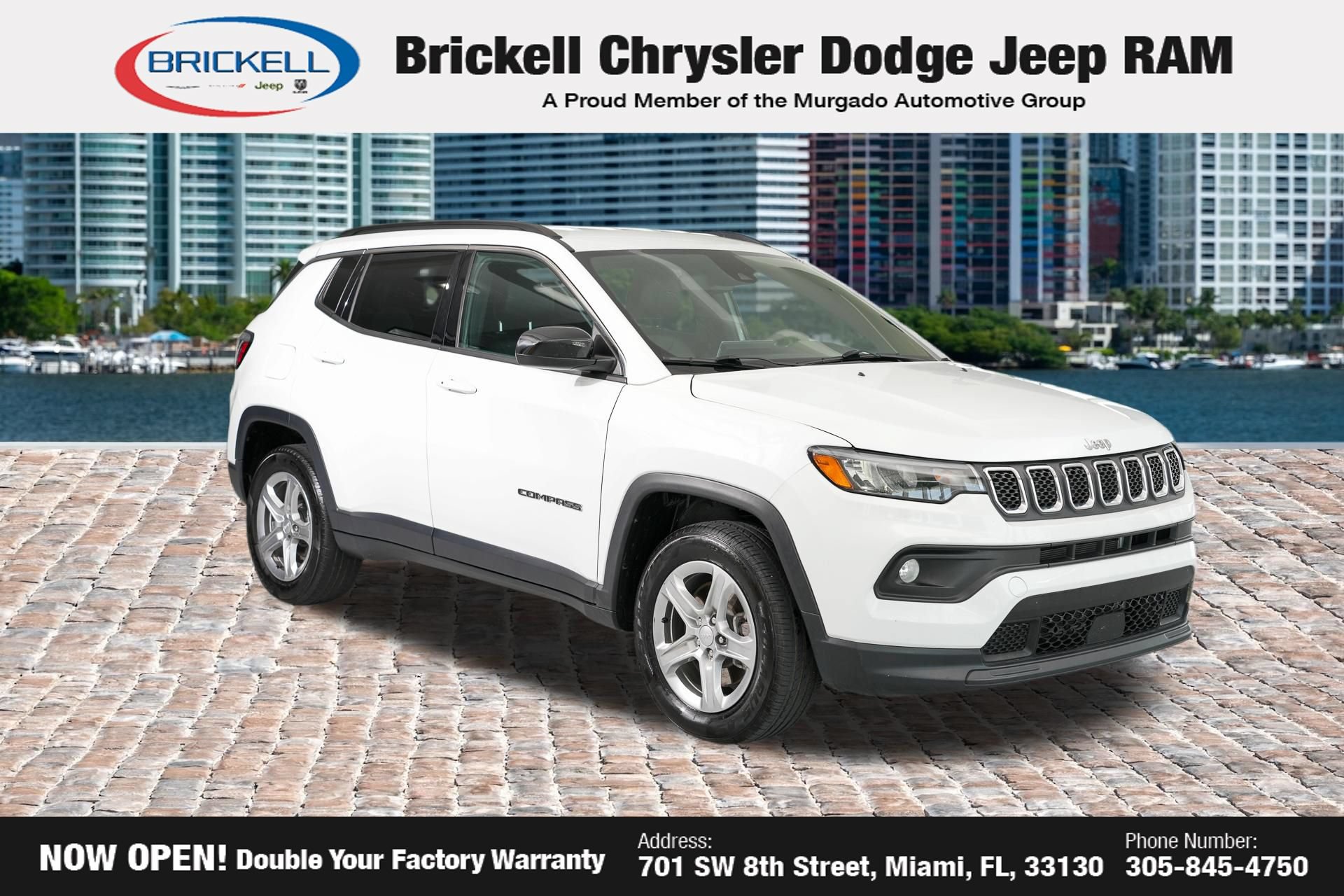 Used 2024 Jeep Compass Latitude AWD/4WD image 2
