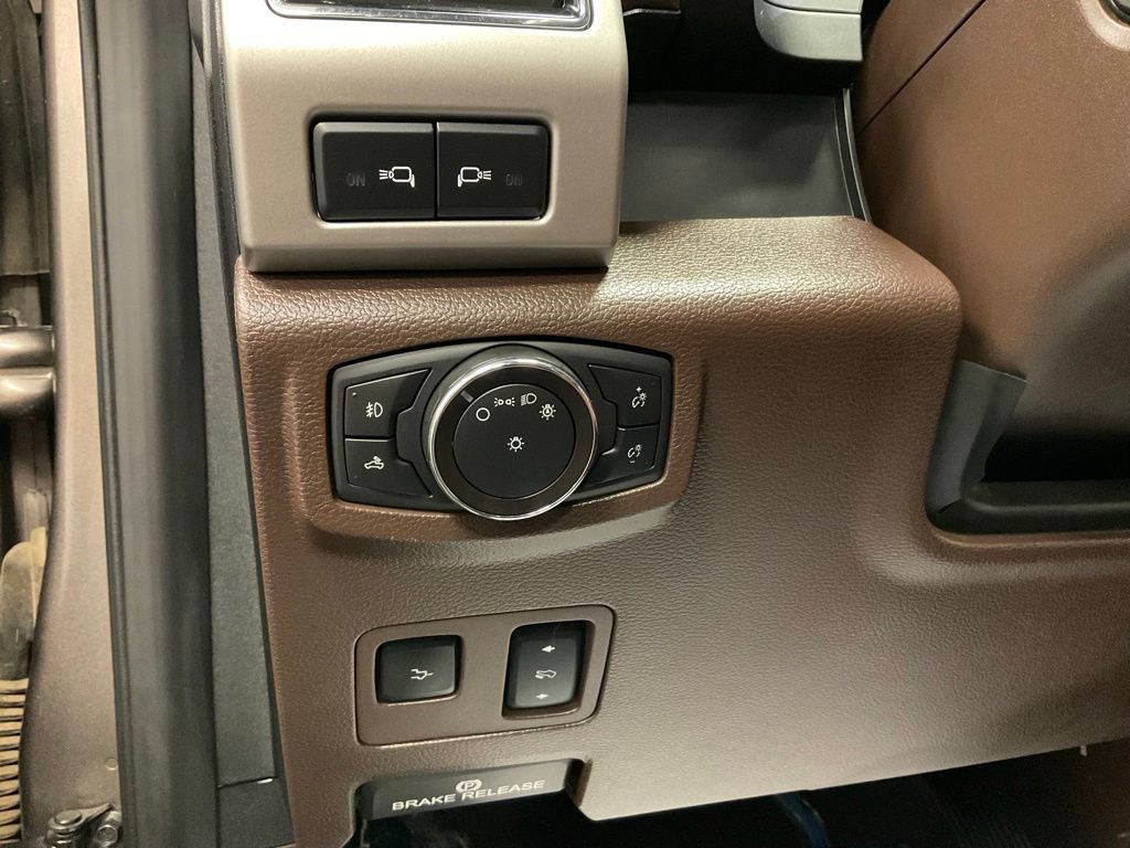 Used 2019 Ford F250 King Ranch w/ King Ranch Ultimate Package AWD/4WD image 14