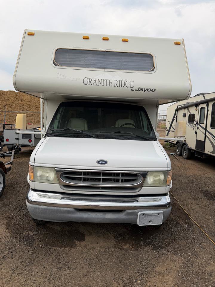Used 2002 Ford E-450 and Econoline 450 RWD image 2