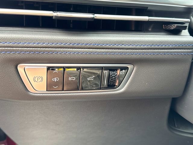 New 2026 Cadillac Escalade IQ Sport 1 w/ LPO, ONYX Package image 32