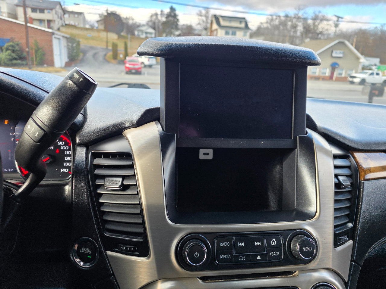 Used 2015 GMC Yukon Denali image 28