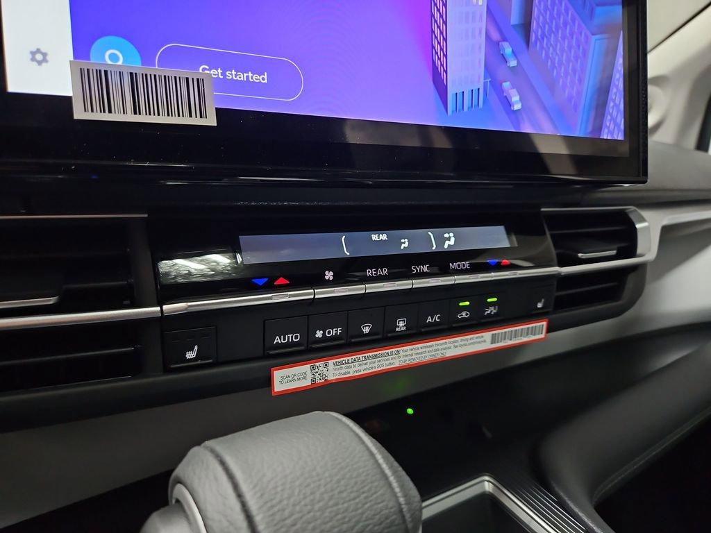 New 2026 Toyota Sienna XLE image 19