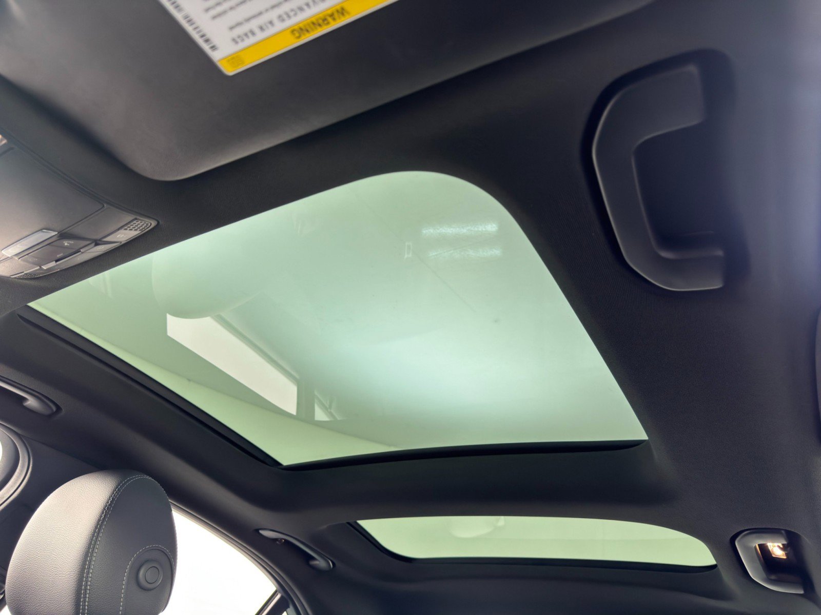 Used 2018 Mercedes-Benz C 300 Sedan image 11