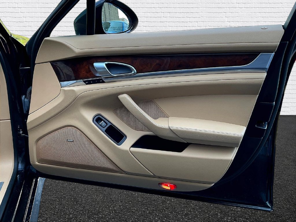 Used 2012 Porsche Panamera S RWD image 20