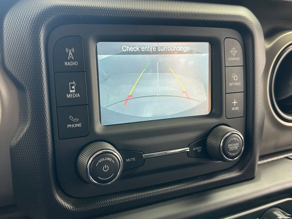 Used 2018 Jeep Wrangler Unlimited Sport AWD/4WD image 34