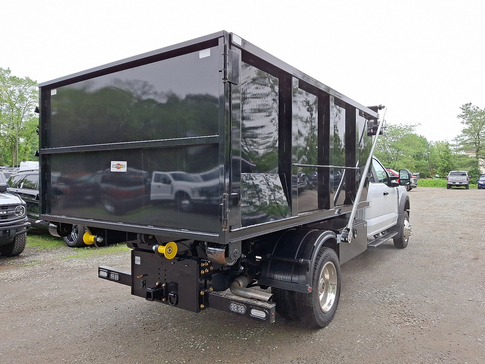 New 2025 Ford F550 4x4 SuperCab Super Duty w/ XL Chrome Package image 4