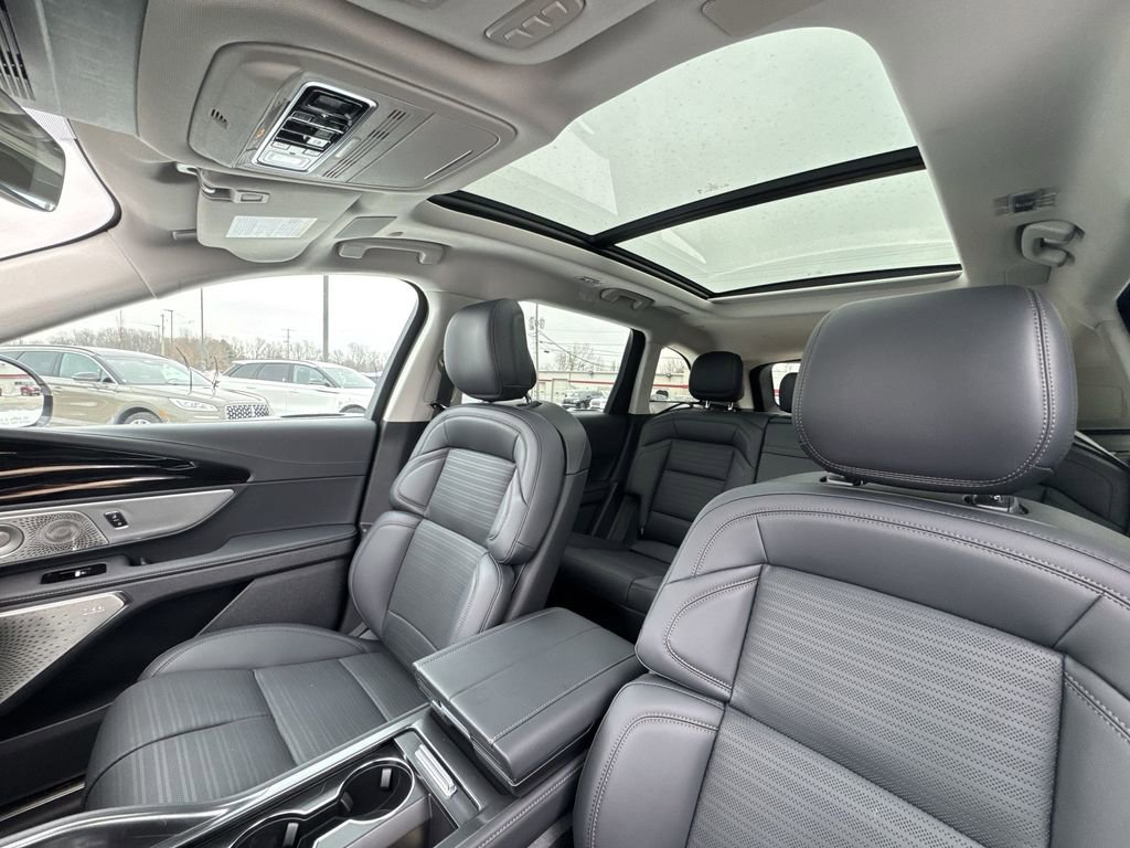 New 2026 Lincoln Nautilus Reserve image 22