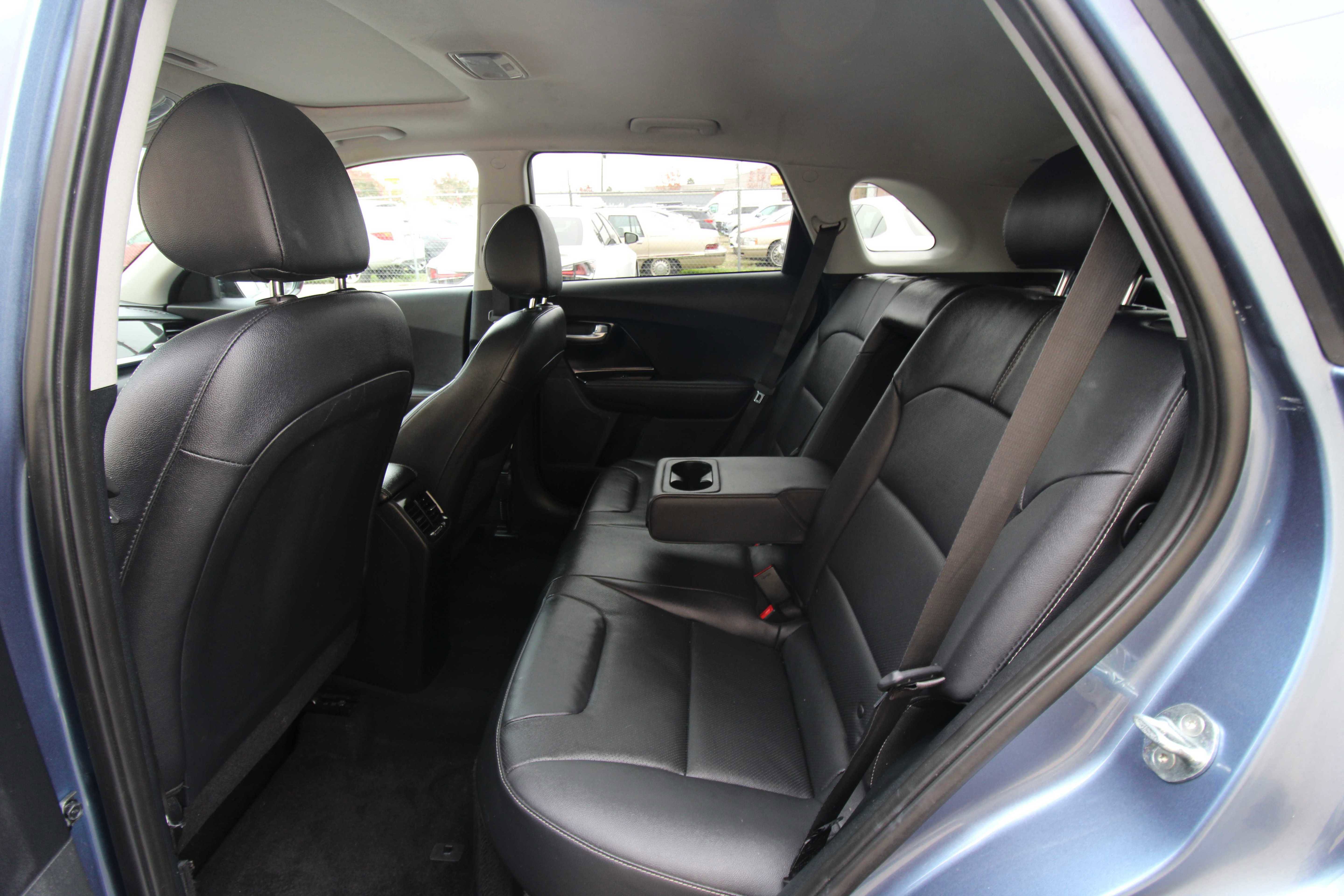 Used 2022 Kia Niro EX Premium image 15