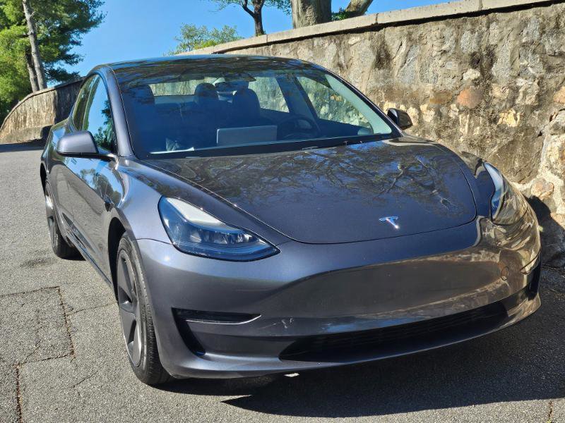 Used 2023 Tesla Model 3 Standard Range RWD image 12