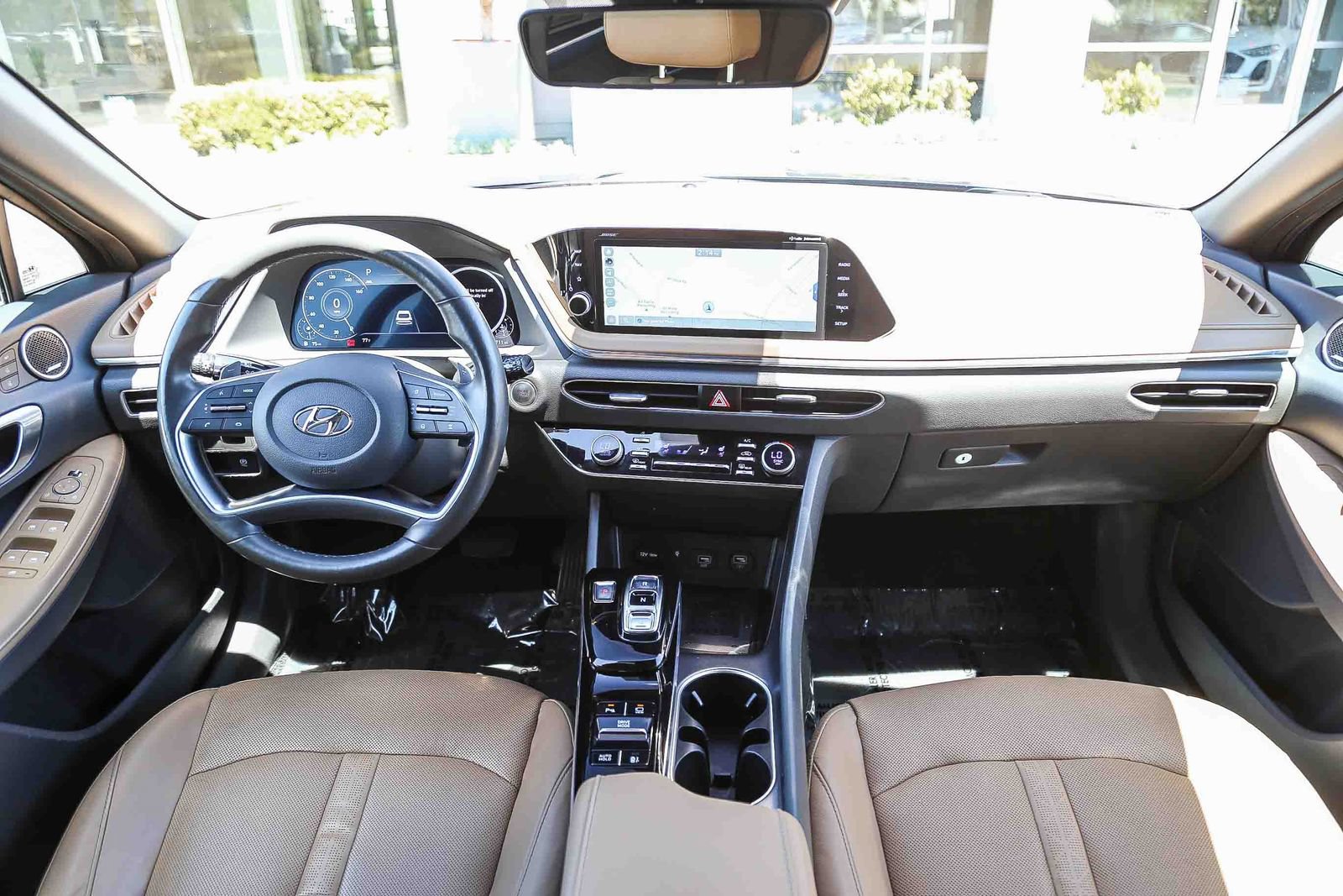 Used 2021 Hyundai Sonata Limited w/ Cargo Package FWD image 12