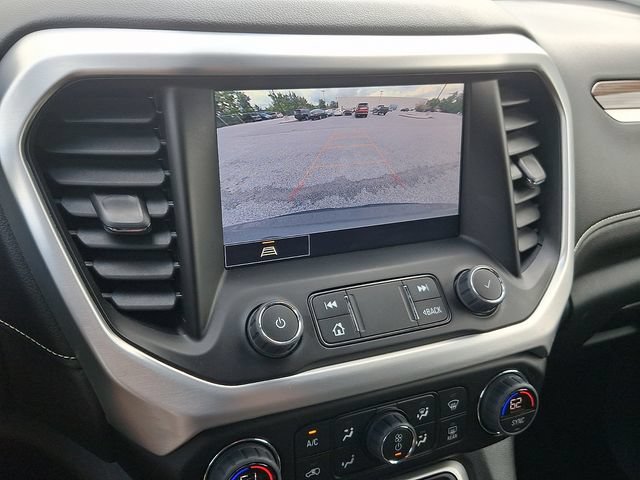 Used 2023 GMC Acadia SLE w/ Driver Convenience Package AWD/4WD image 4