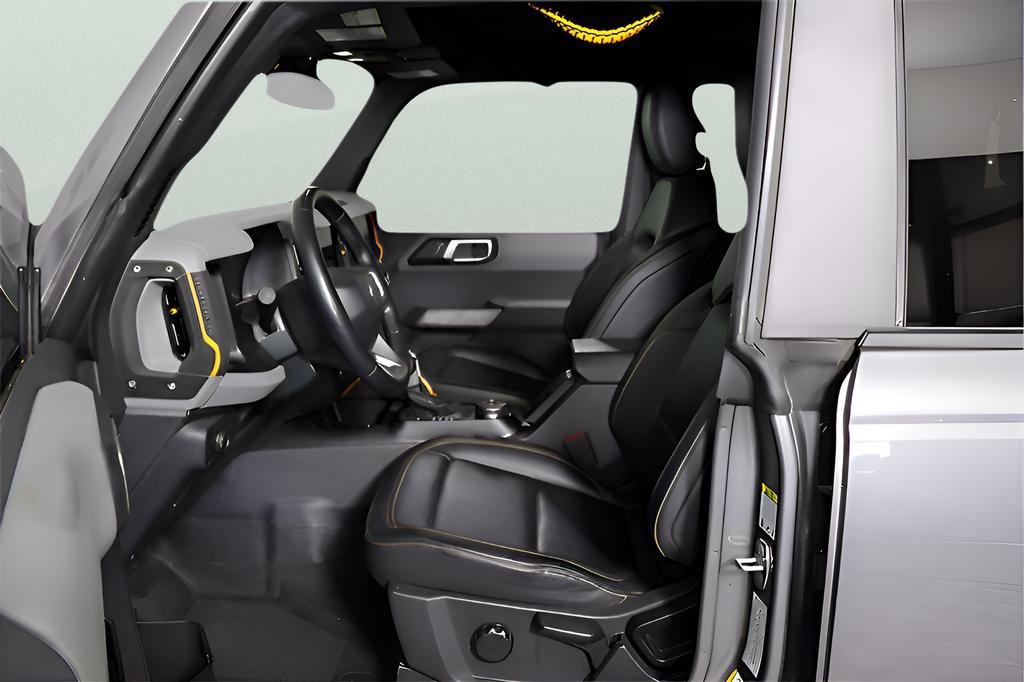 Used 2021 Ford Bronco Badlands image 18