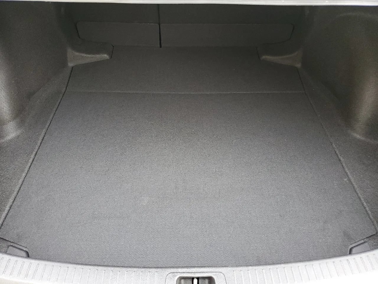 Used 2022 Toyota Corolla SE FWD image 41