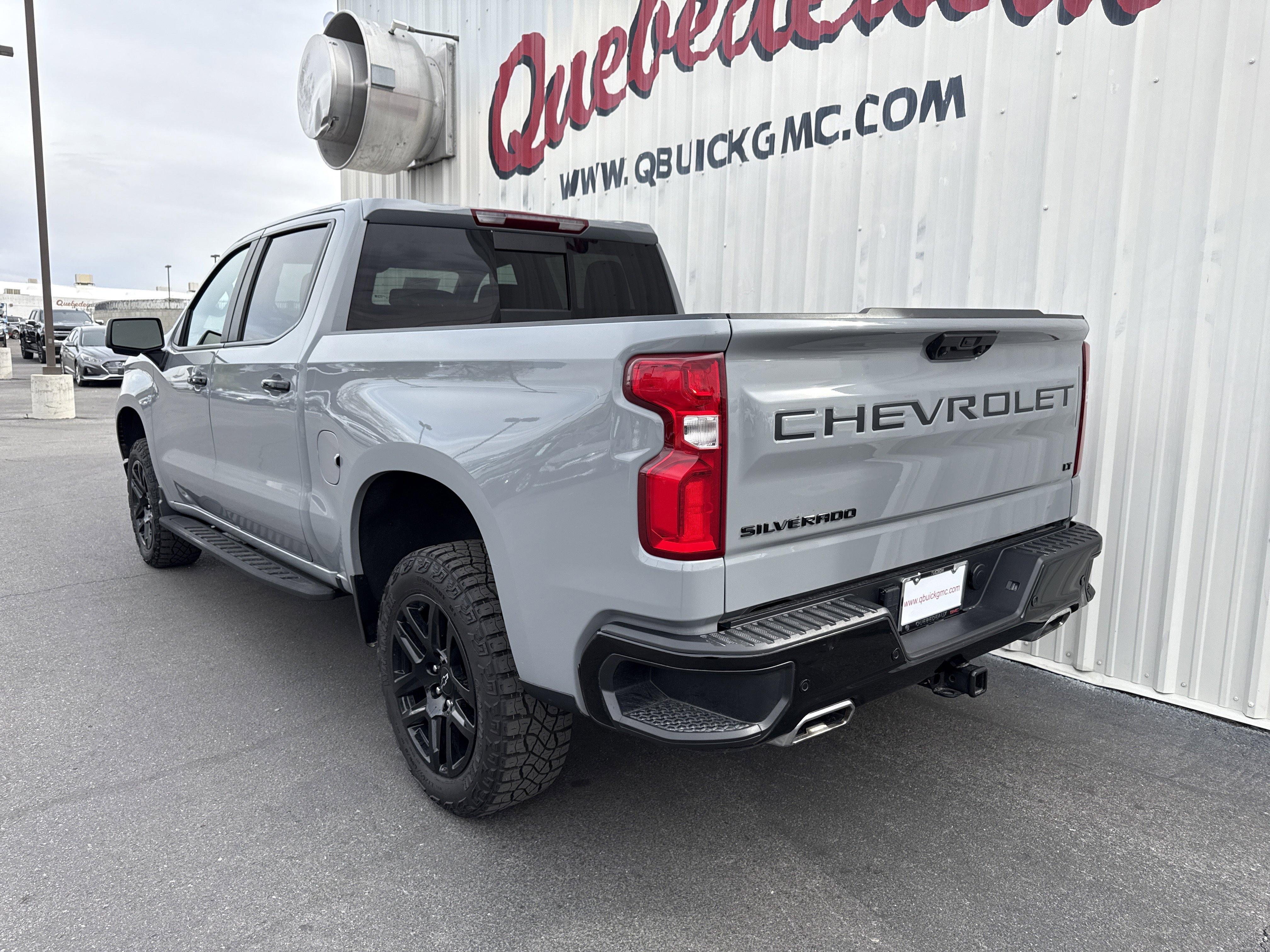 Used 2024 Chevrolet Silverado 1500 LT Trail Boss w/ LT Trail Boss Premium Package image 12