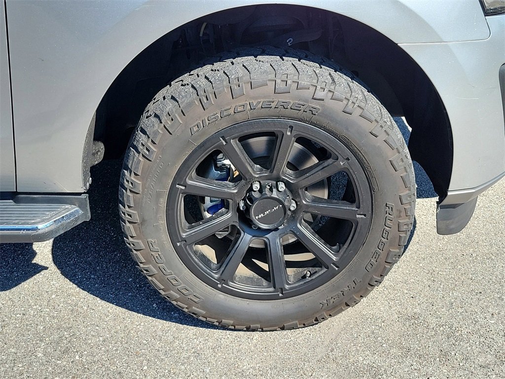 Used 2019 Ford Expedition XLT w/ Equipment Group 202A image 7