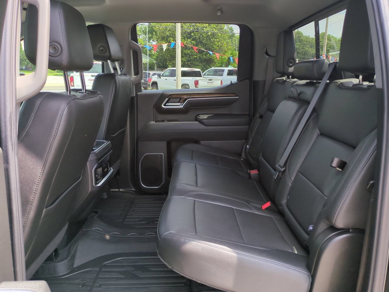 New 2026 GMC Sierra 1500 Elevation w/ Elevation Premium Package AWD/4WD image 14
