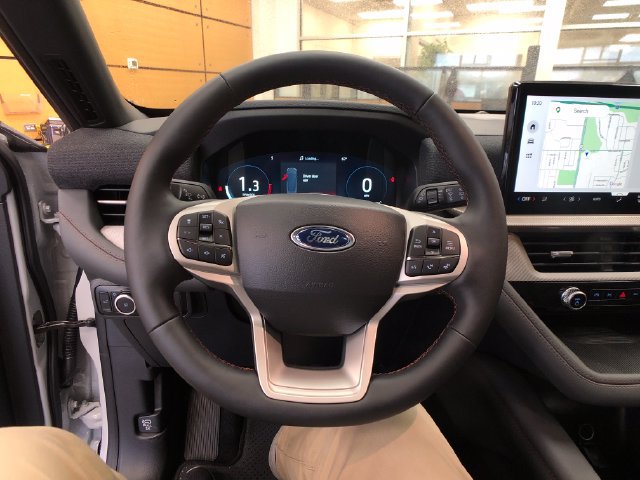 New 2027 Ford Explorer Active w/ Active Comfort Package AWD/4WD image 13