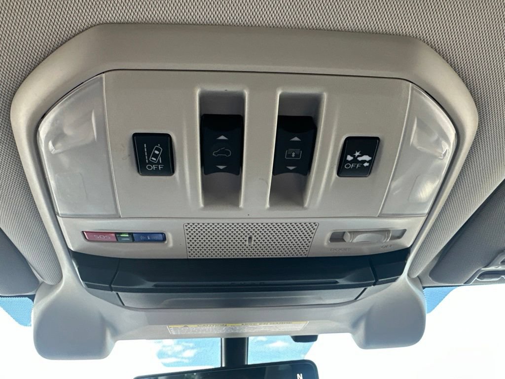 Used 2021 Subaru Ascent Touring AWD/4WD image 8