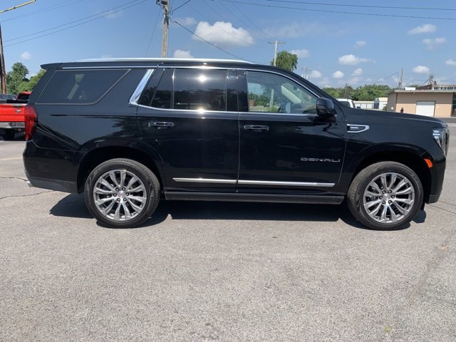 Used 2023 GMC Yukon Denali image 6