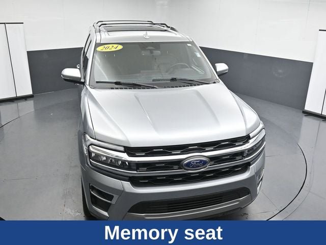 Used 2024 Ford Expedition Limited AWD/4WD image 22