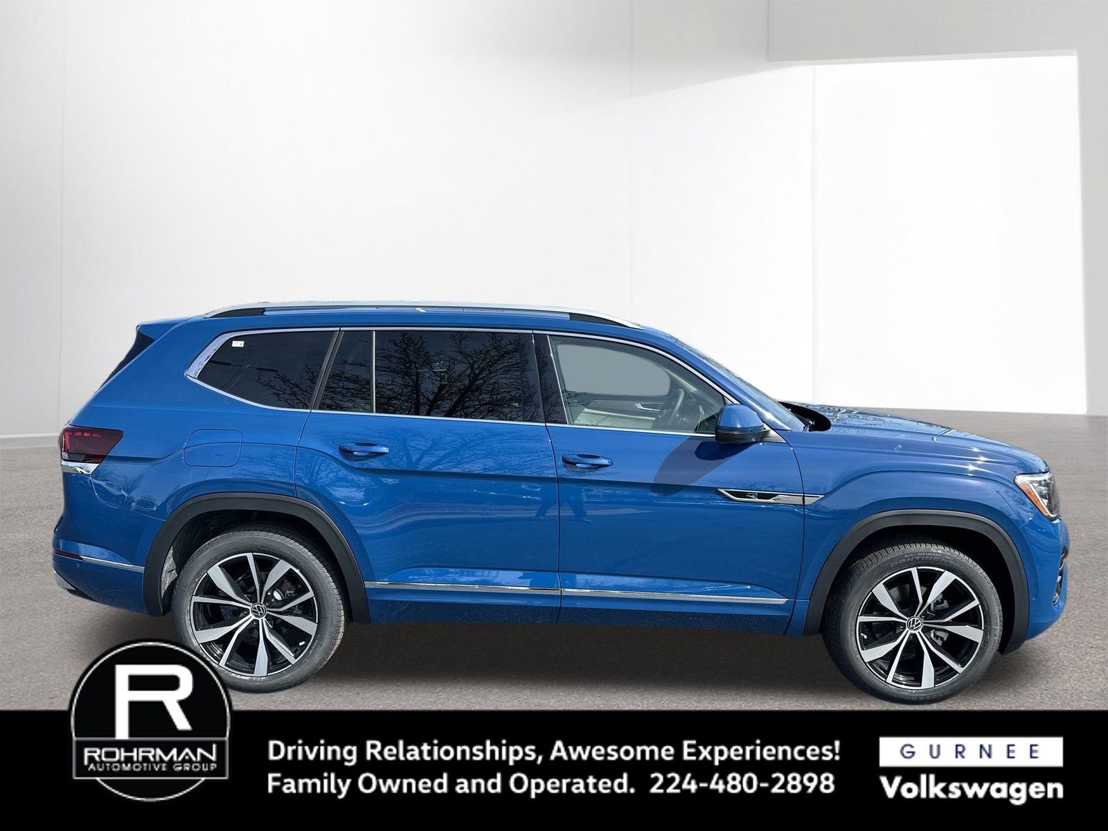 New 2025 Volkswagen Atlas SEL Premium R-Line image 10