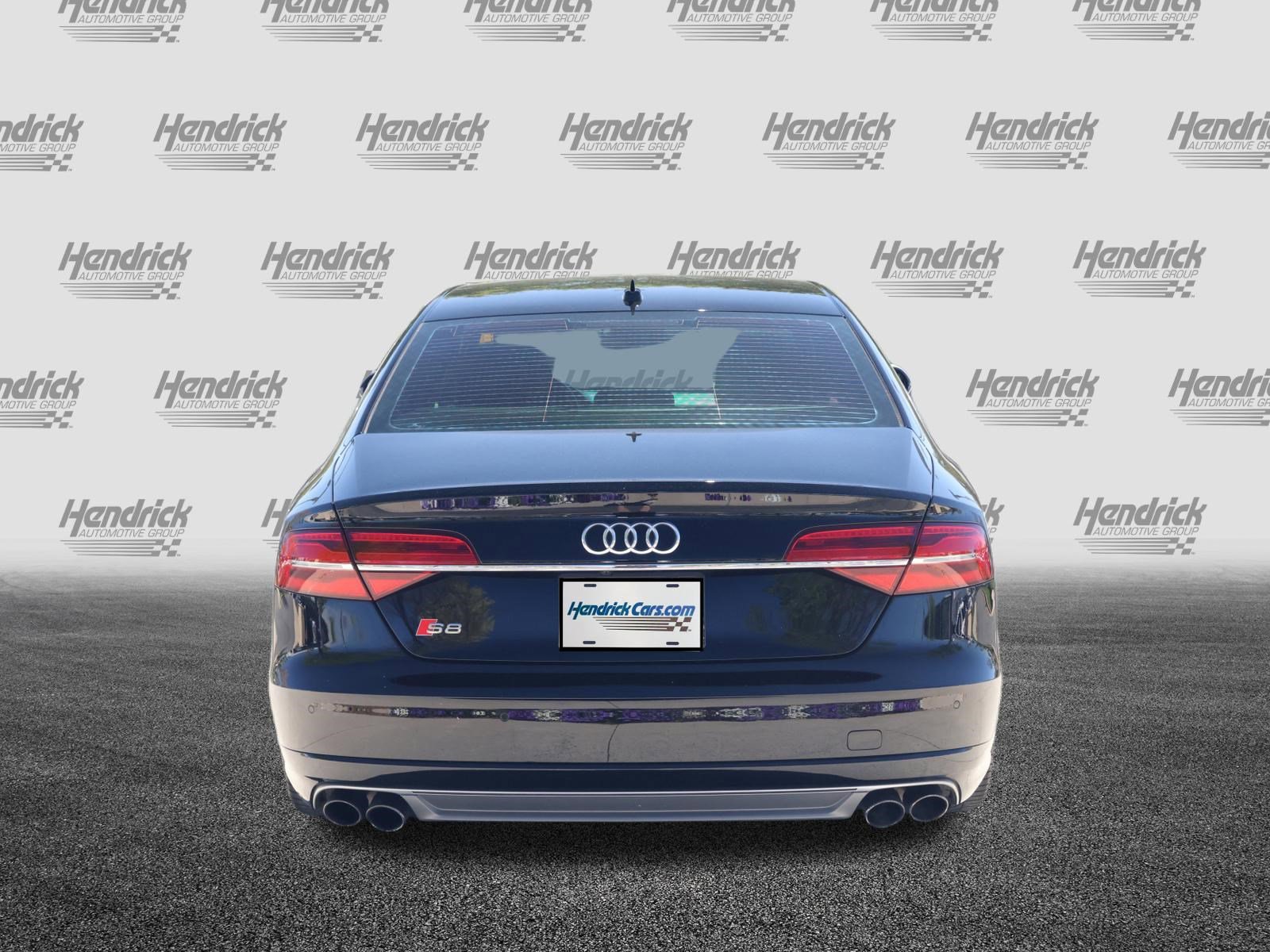 Used 2016 Audi S8 image 8