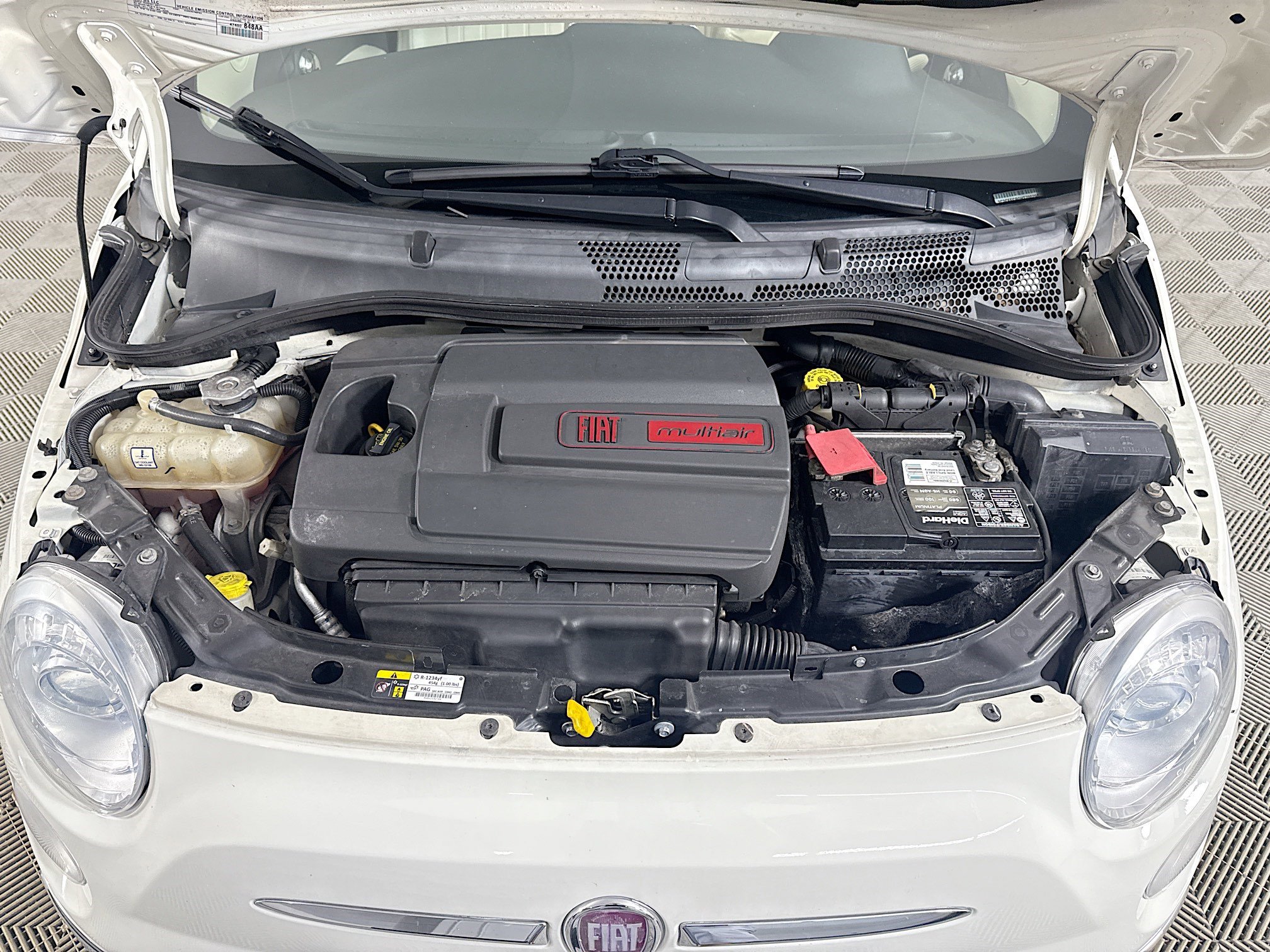 Used 2017 FIAT 500 Lounge image 35