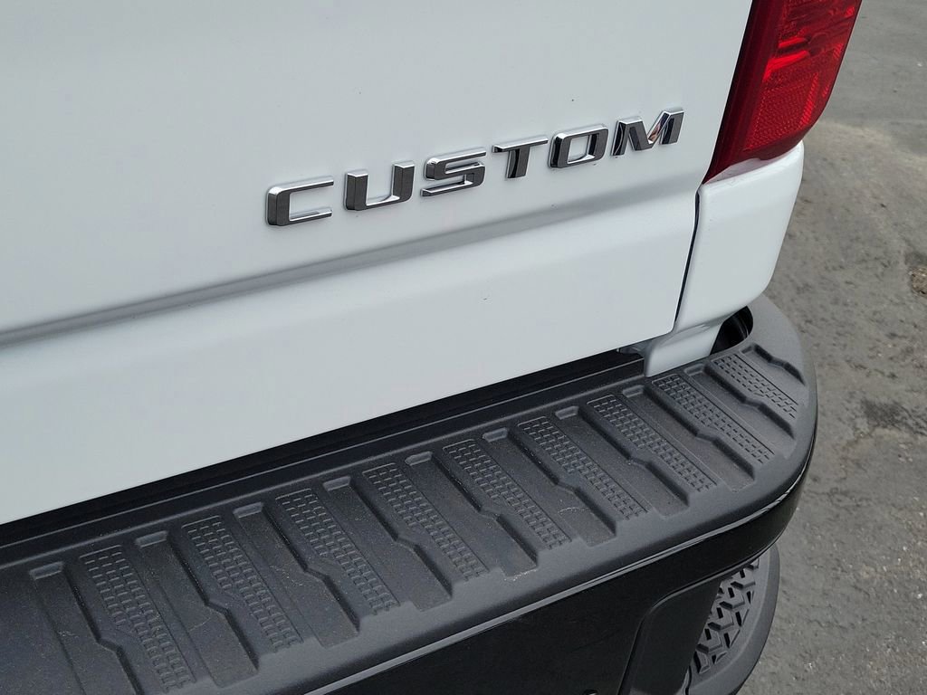 New 2026 Chevrolet Silverado 2500 Custom w/ Custom Value Package image 21