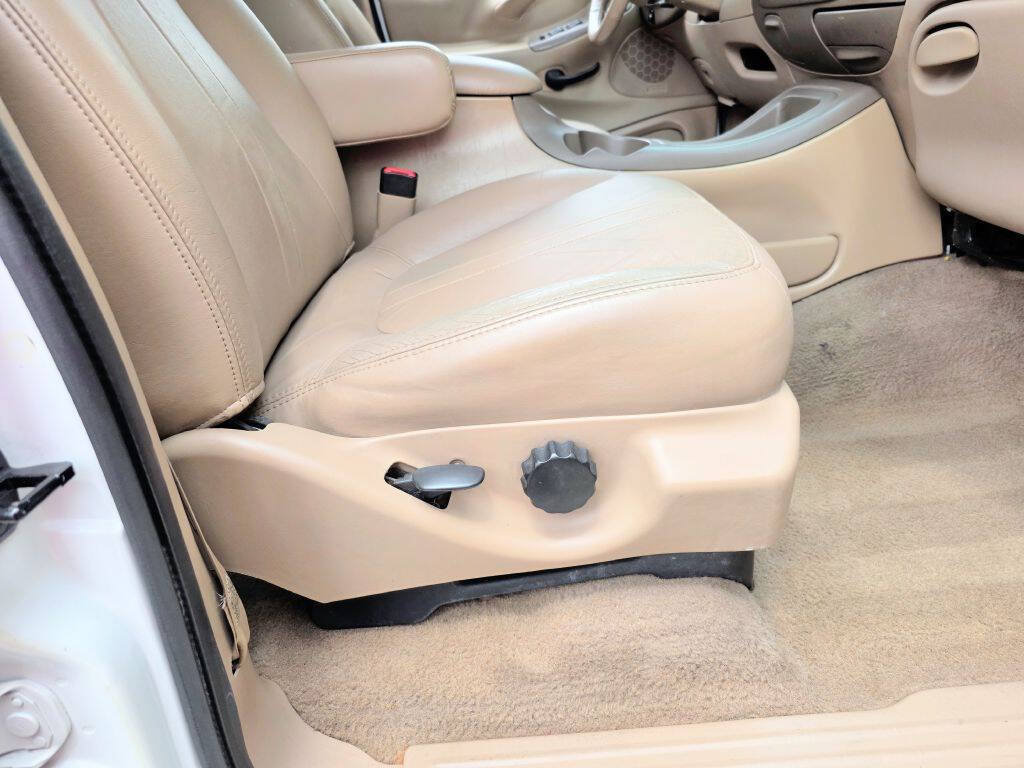 Used 1998 Ford Expedition 4WD image 38
