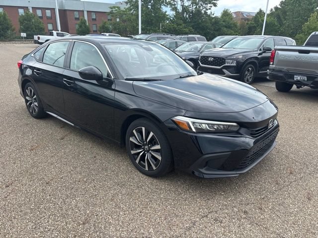 Used 2024 Honda Civic EX image 2