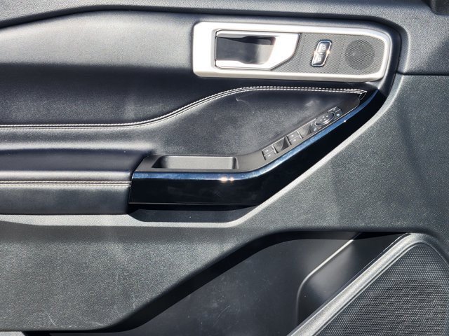 Used 2022 Ford Explorer ST w/ ST Street Pack RWD image 21