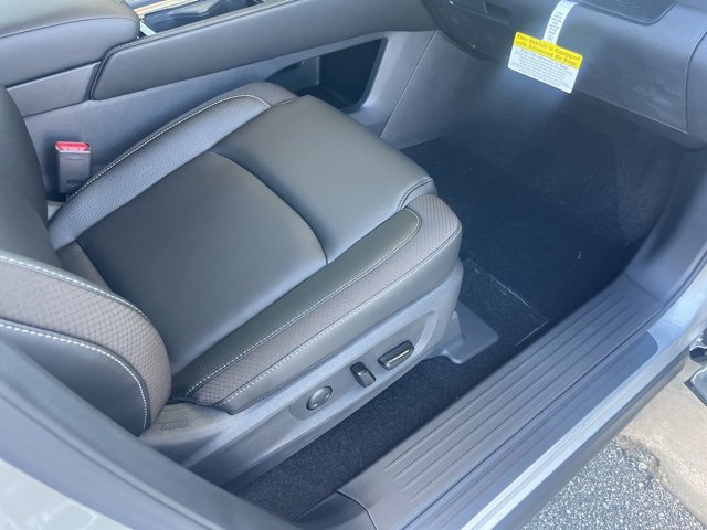 New 2025 Nissan Pathfinder SL image 21