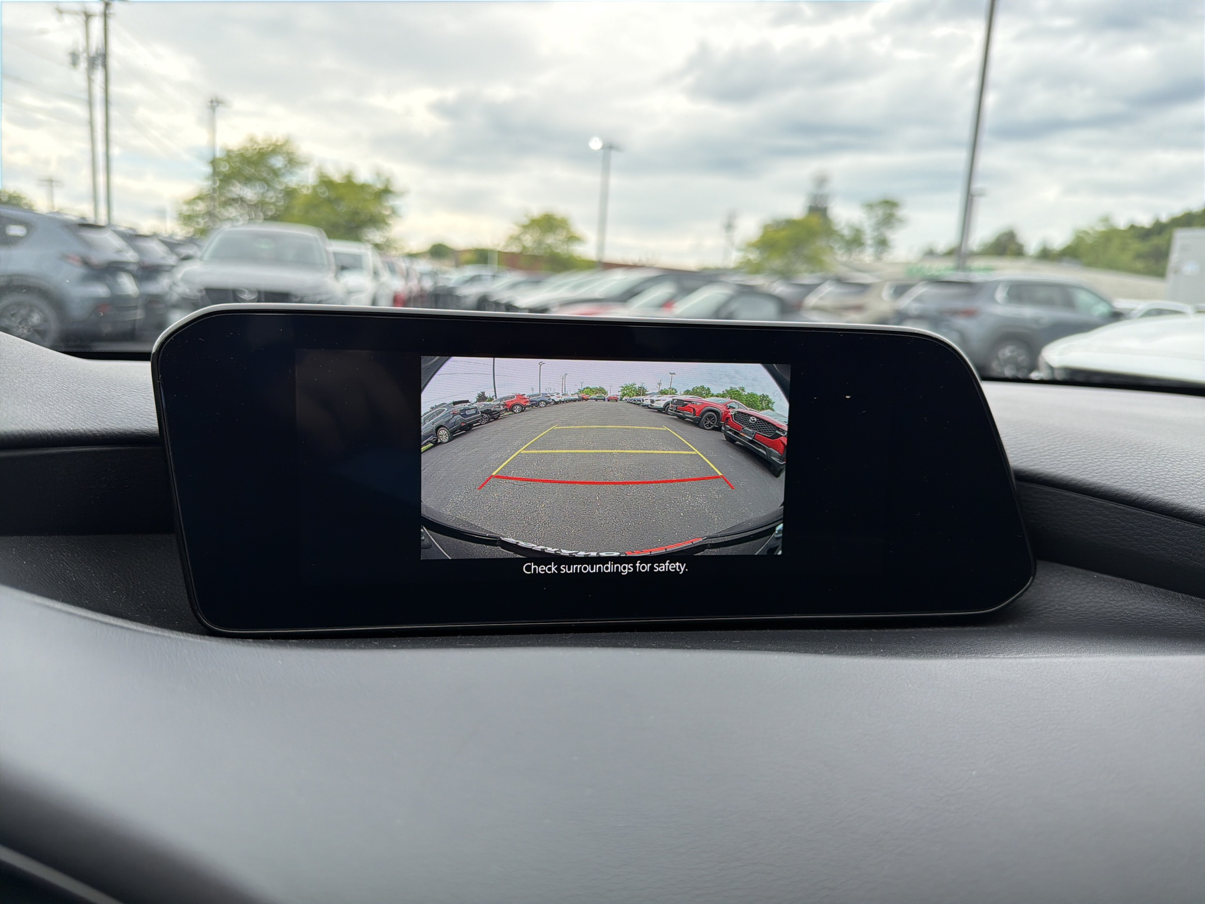 Used 2024 MAZDA MAZDA3 s FWD image 18