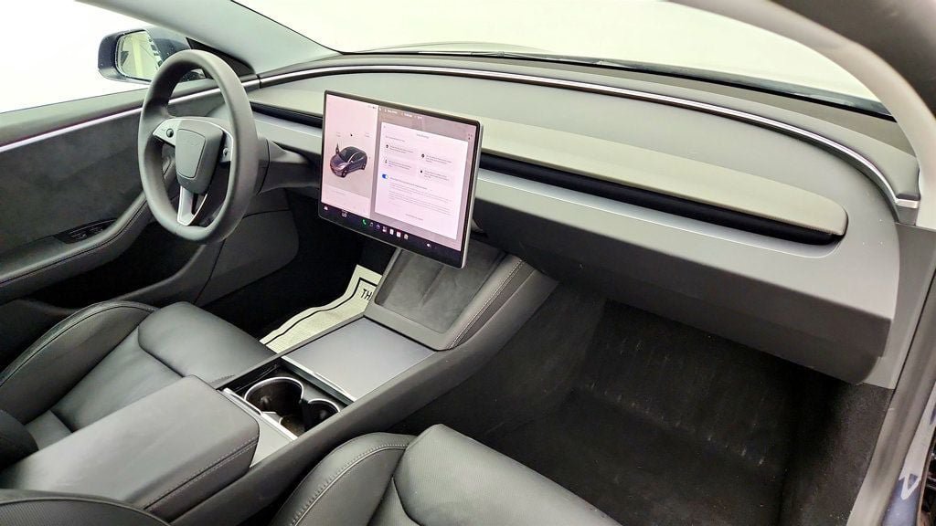 Used 2024 Tesla Model 3 Performance AWD/4WD image 28