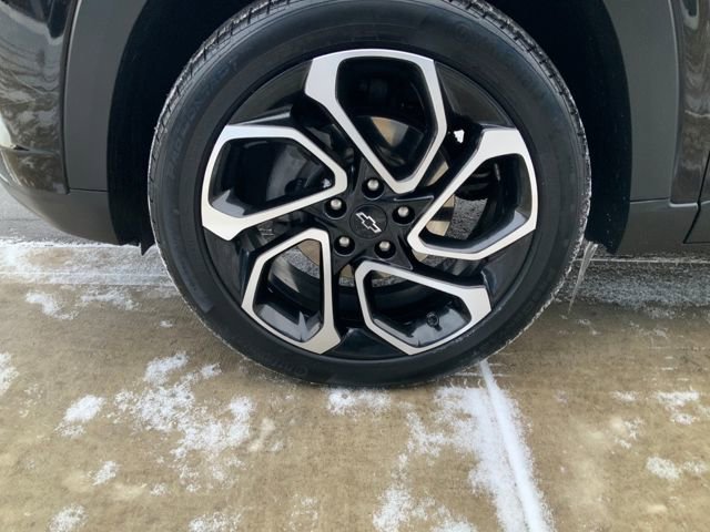 Certified 2024 Chevrolet Trax RS w/ Sunroof Package image 10