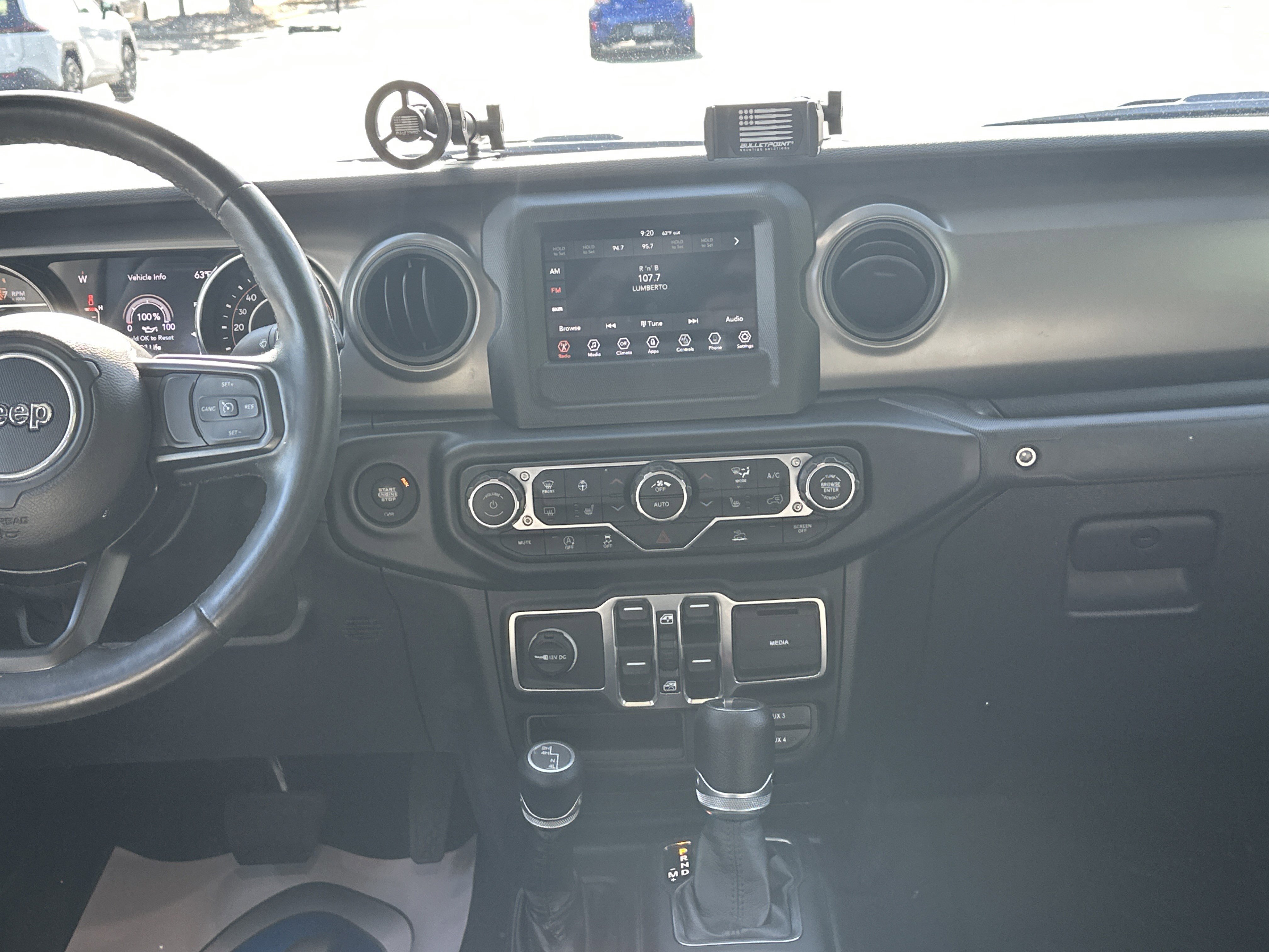 Used 2022 Jeep Gladiator Sport AWD/4WD image 30