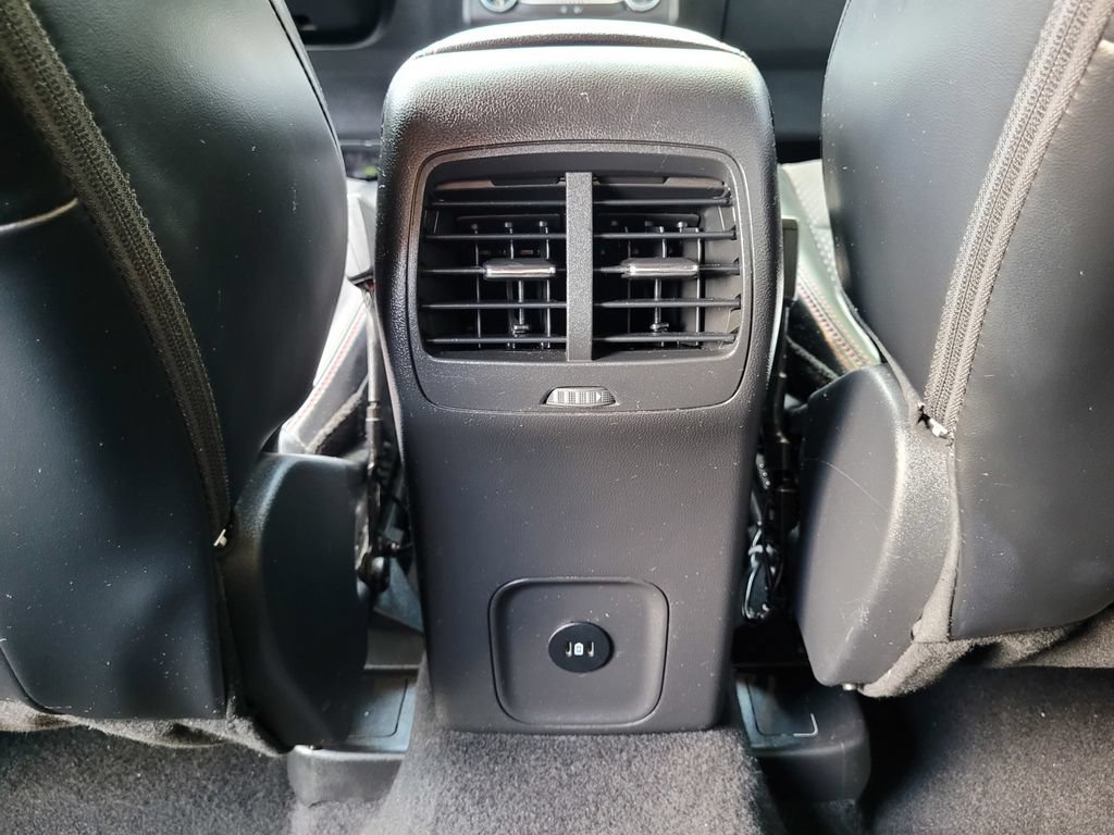 Used 2025 Ford Escape ST-Line FWD image 16