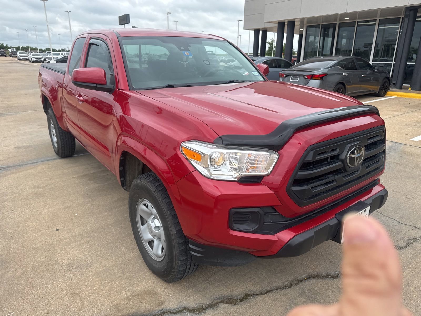 Used 2018 Toyota Tacoma SR w/ SR Convenience Package RWD image 7
