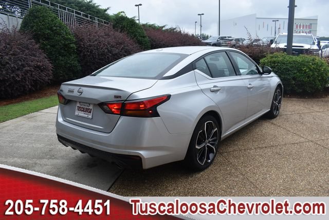 Used 2024 Nissan Altima 2.5 SR FWD image 10